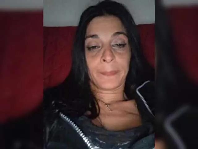 Viola18 on BongaCams