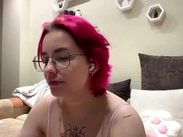 YoungAvenoso on BongaCams