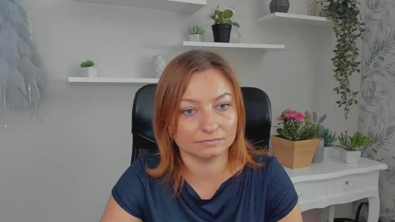 1Angela39 on Cam4