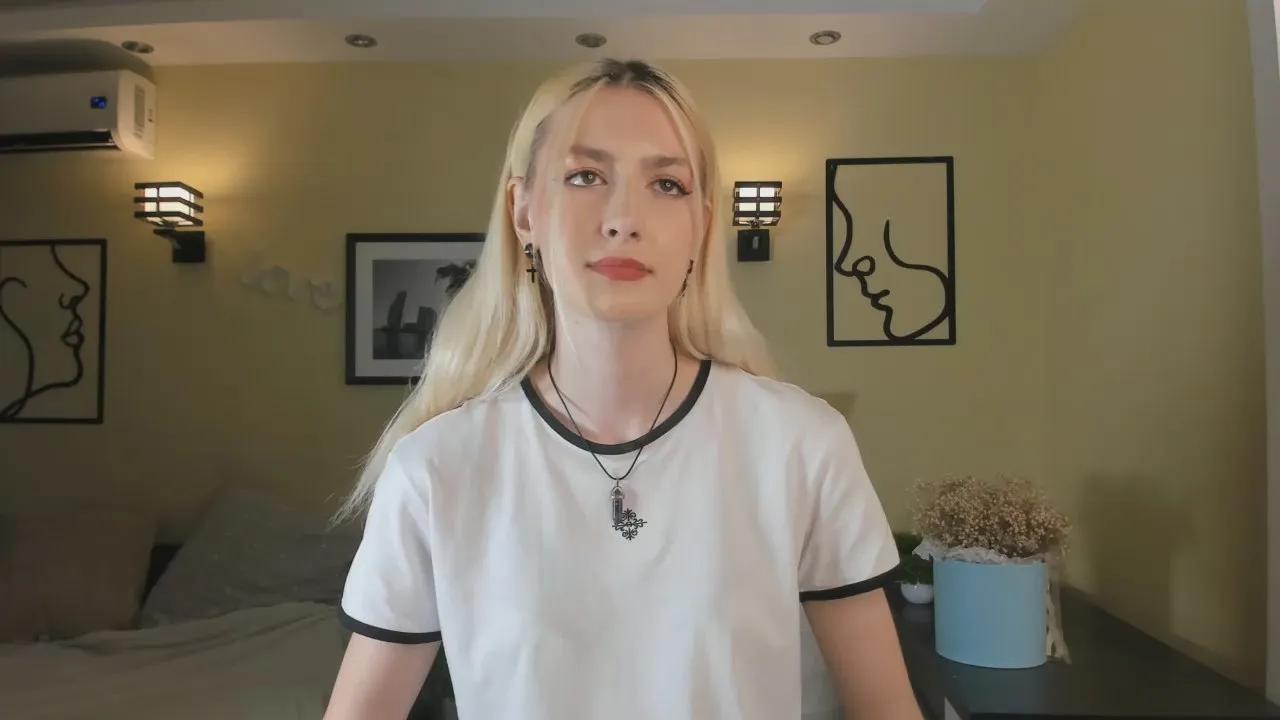 AccaAldridge on Cam4 