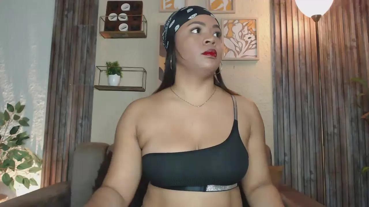 Offline AliceBigBooty on Cam4