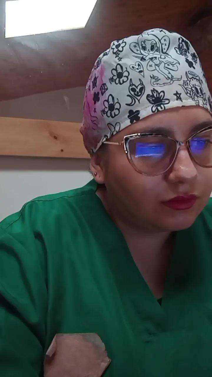 Offline ALICELEBEL_1995 on Cam4