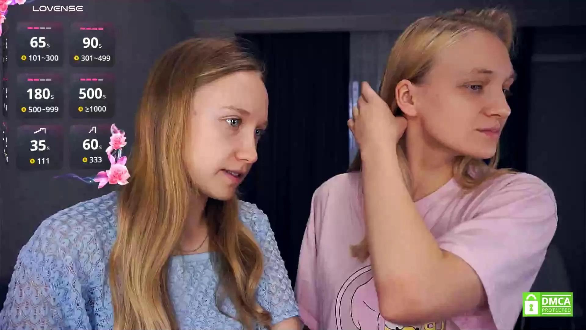 Offline AllineElwell on Cam4