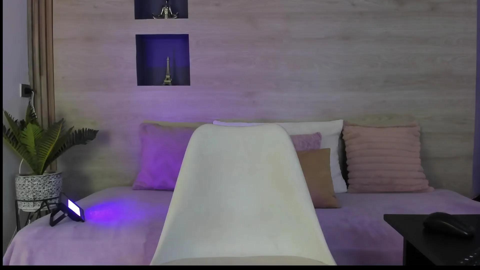 Amanda_Viloria on Cam4 