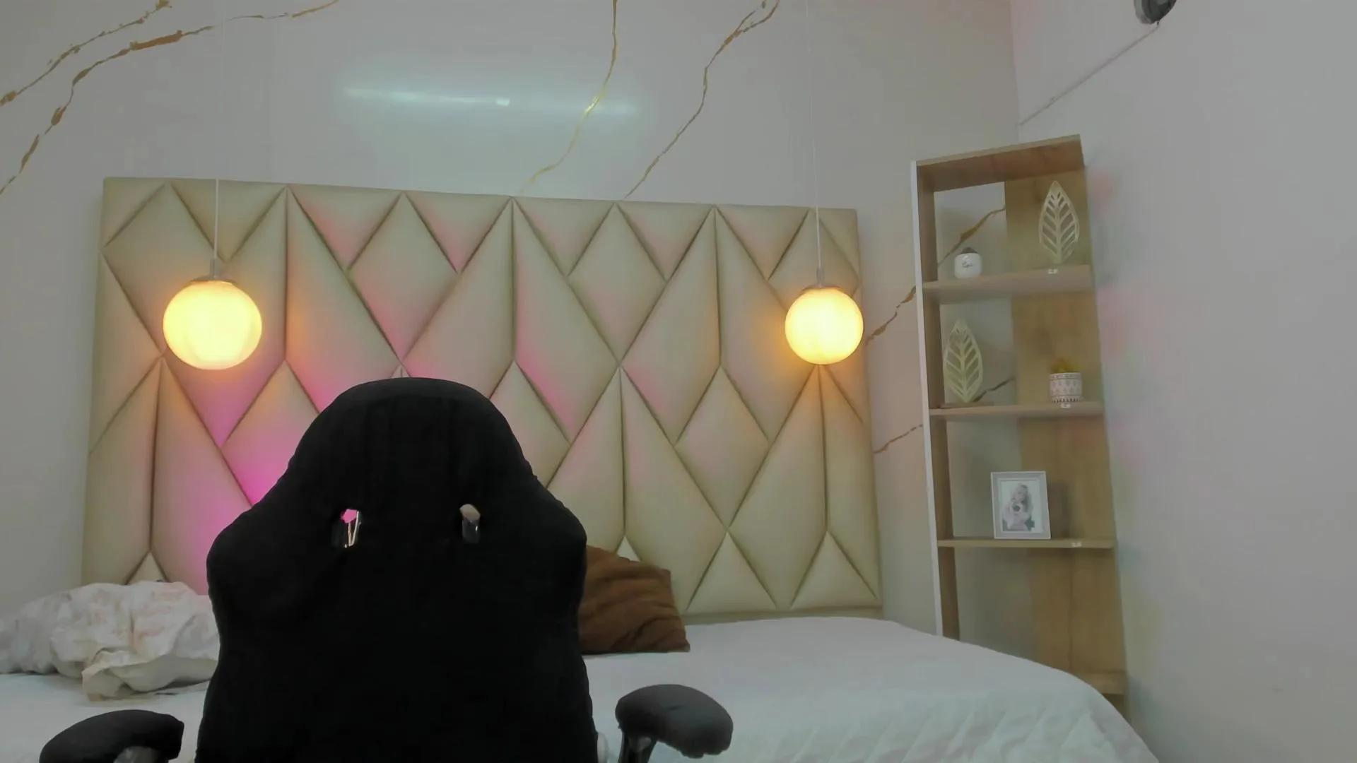 Offline AmandaRabitt on Cam4