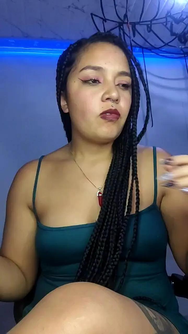 Offline amanne_misa on Cam4