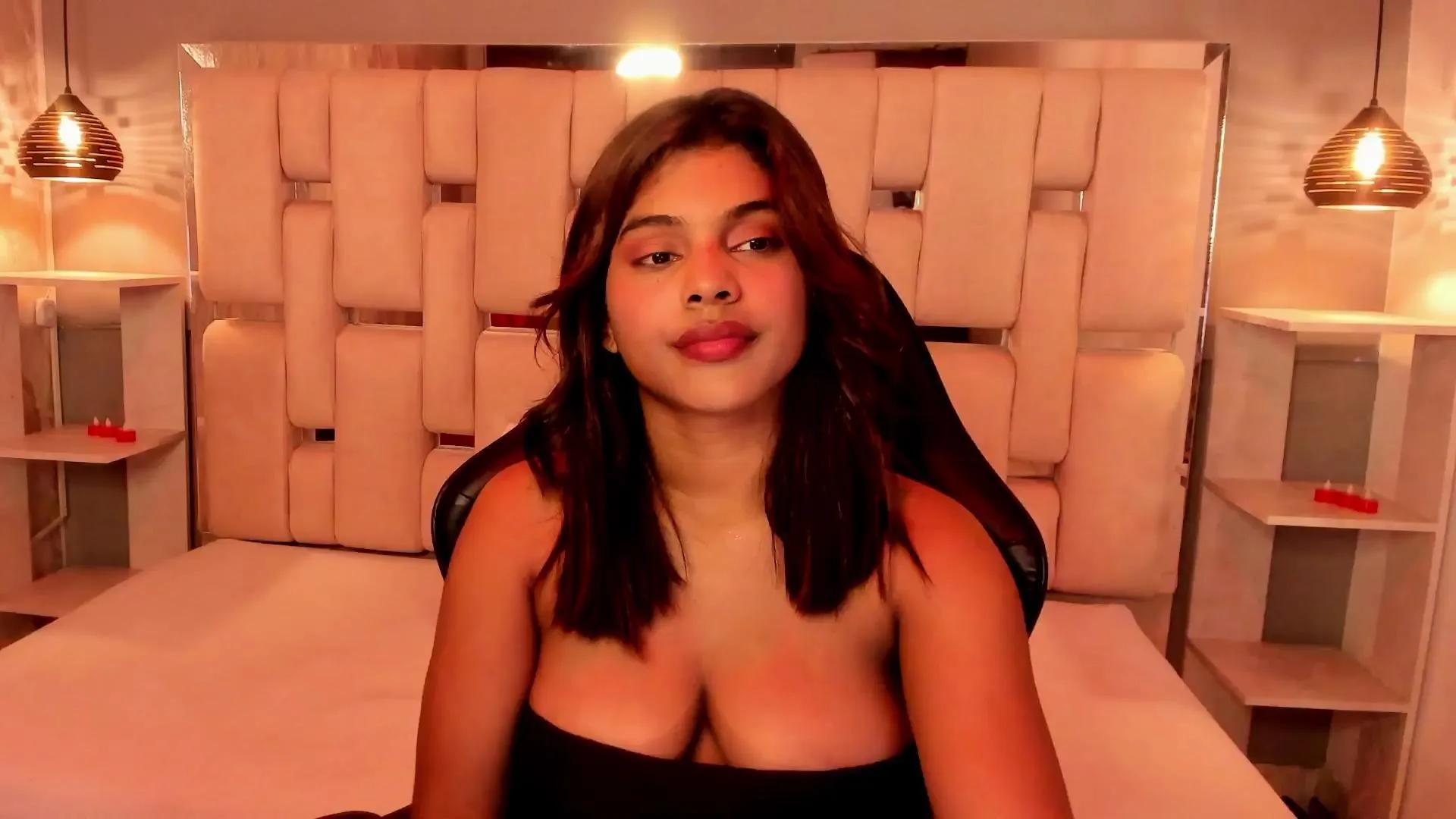 Offline AmyEvan on Cam4