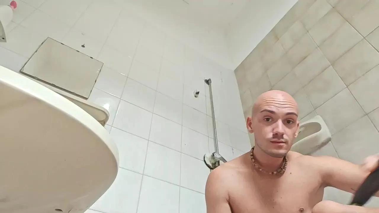 Offline And9311 on Cam4