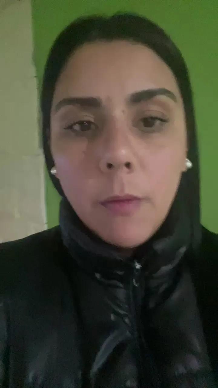 Offline Anita1825 on Cam4