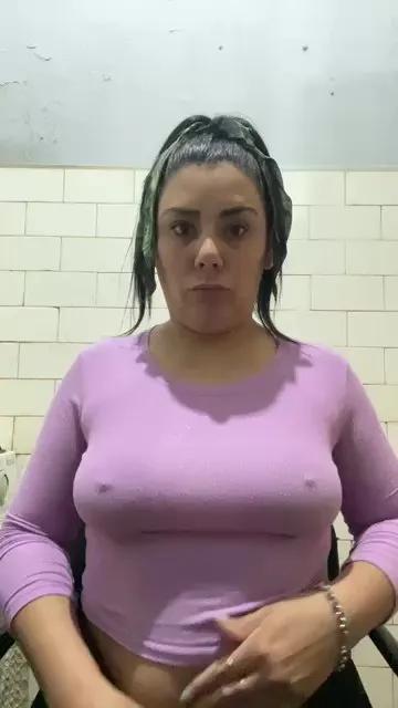 Offline Anita1825 on Cam4