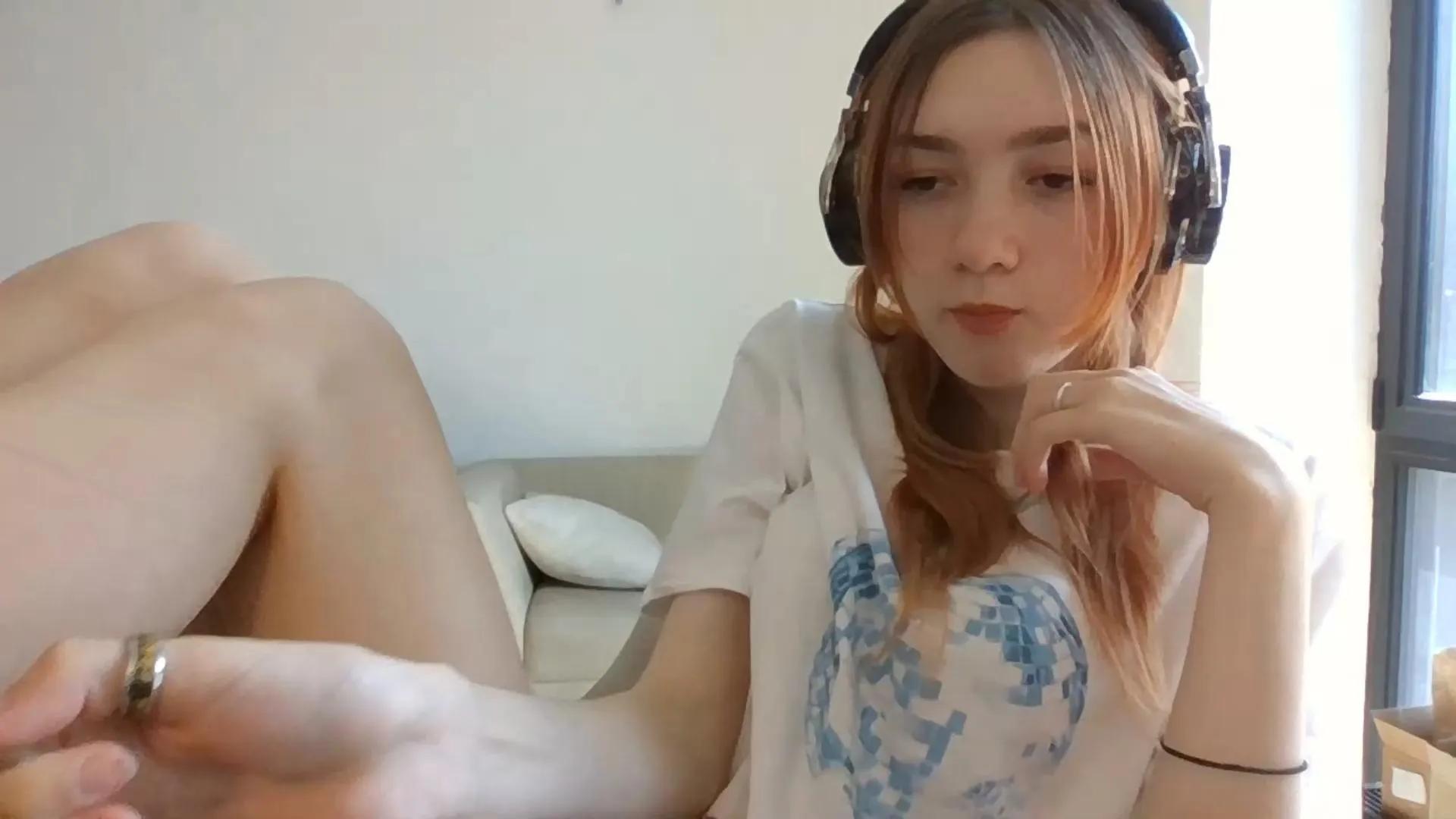 AnnellePinke on Cam4 