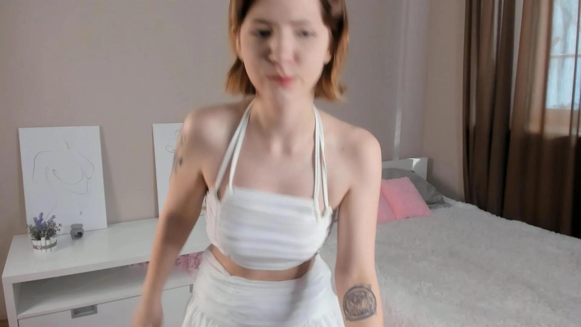 Offline AnnisAlgood on Cam4