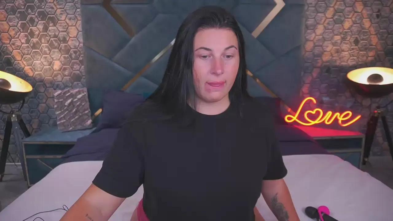 ArianaDark on Cam4 