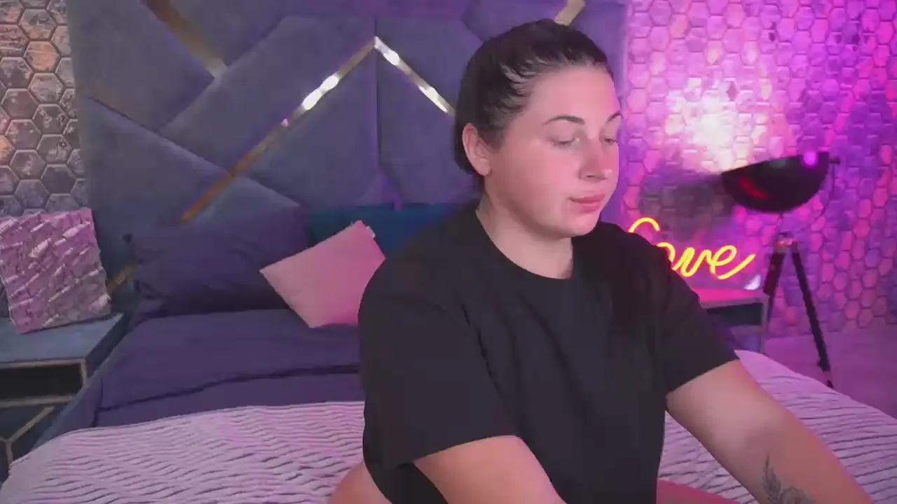 ArianaDark on Cam4 