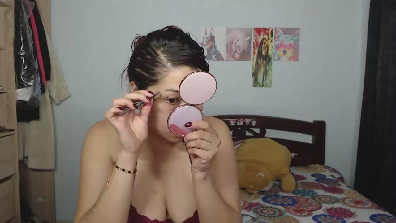 Offline Atena_mess on Cam4