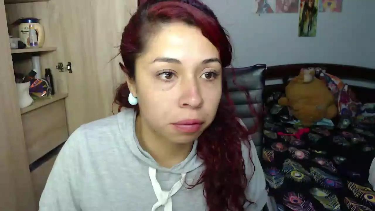 Offline Atena_mess on Cam4