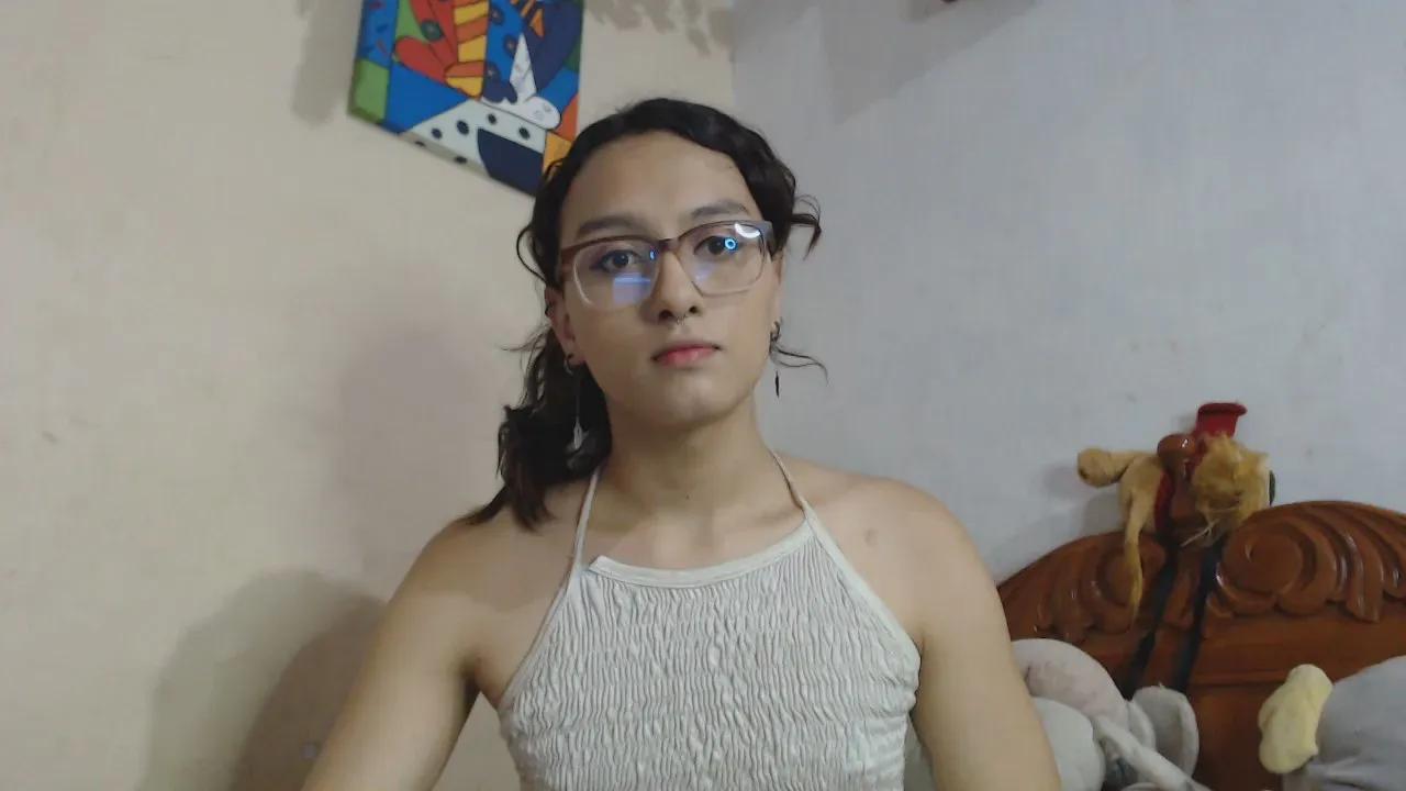 Offline aurora_sanders1 on Cam4