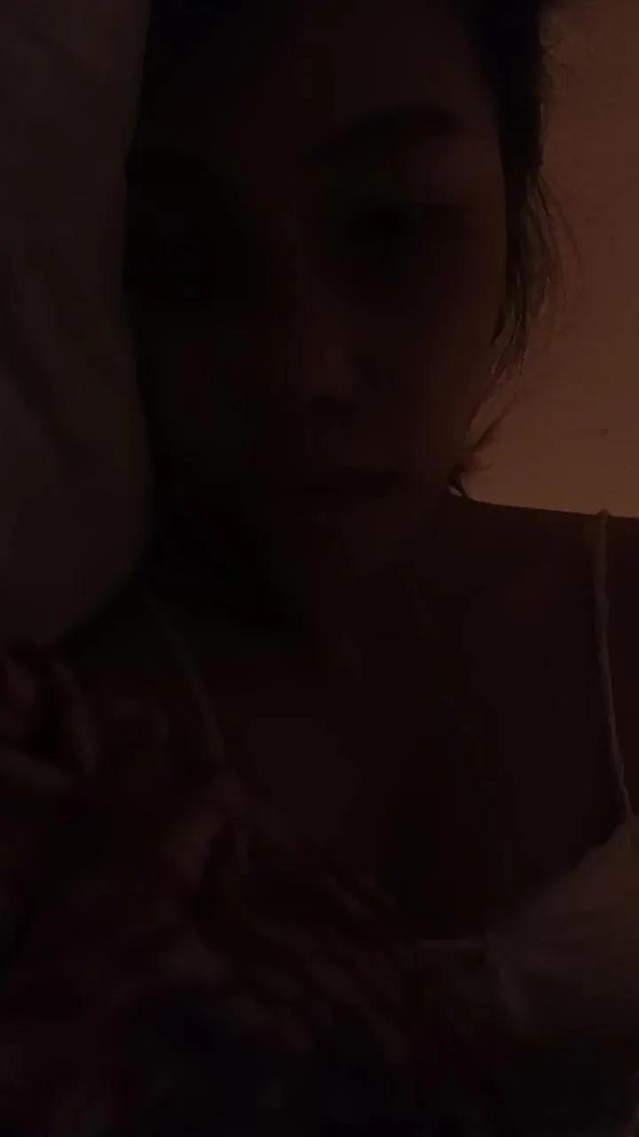 Offline avienna on Cam4