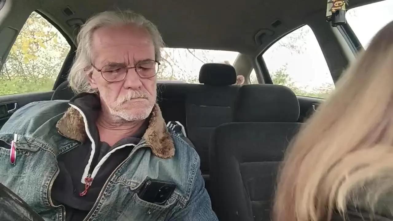 bdsmpaarohnegr1 on Cam4