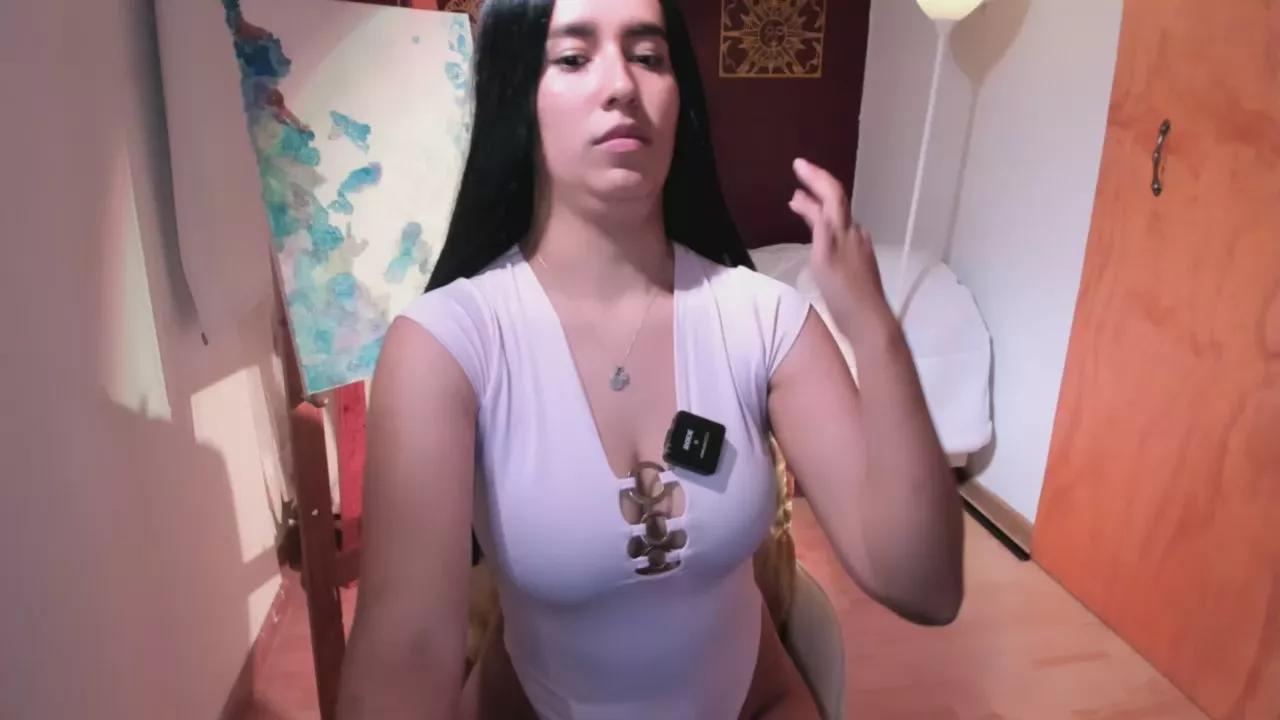 Offline Bellaw on Cam4