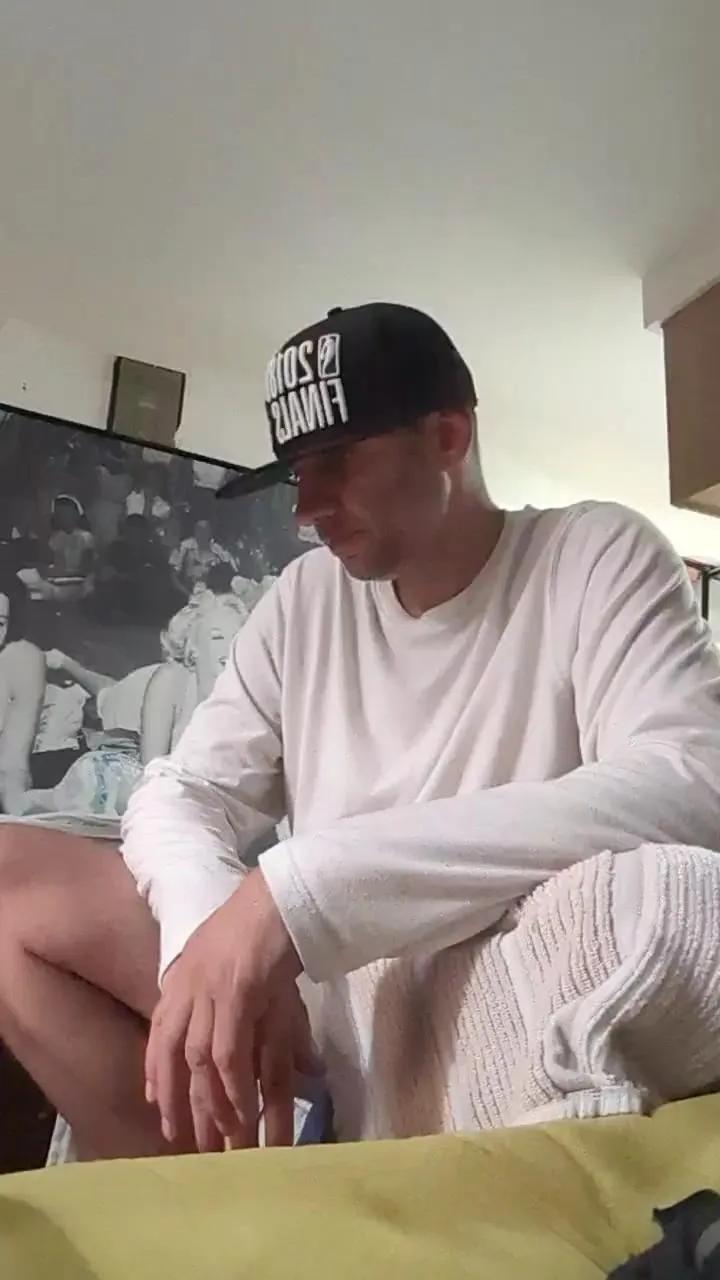 Offline bigbigbig_sexy on Cam4