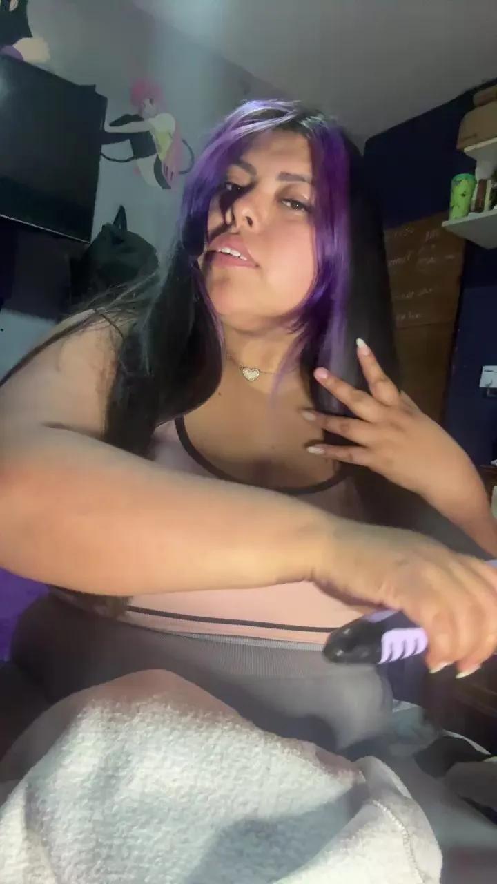 BoobGoddess1 on Cam4 