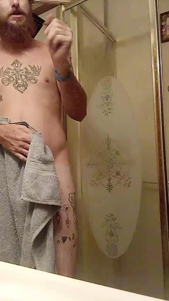 Offline Brandonblt23 on Cam4