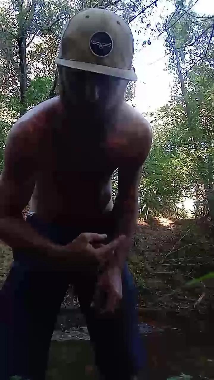 Offline Brandonblt23 on Cam4