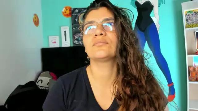 Offline bulma_hot_ on Cam4