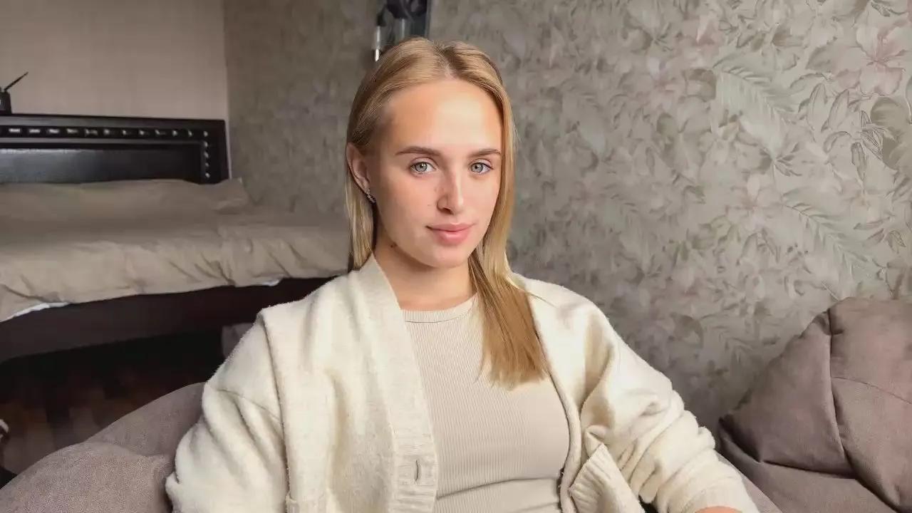 ColleneKmatz on Cam4 