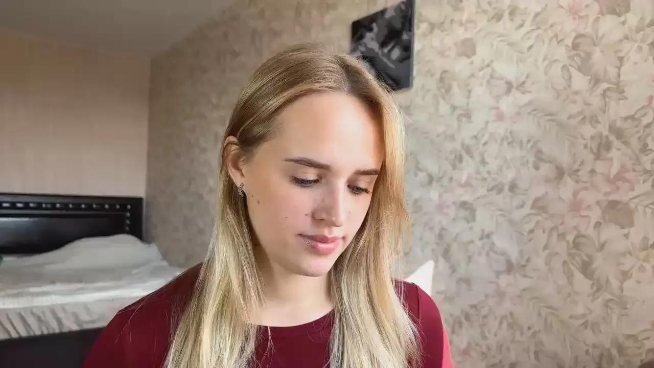 ColleneKmatz on Cam4 