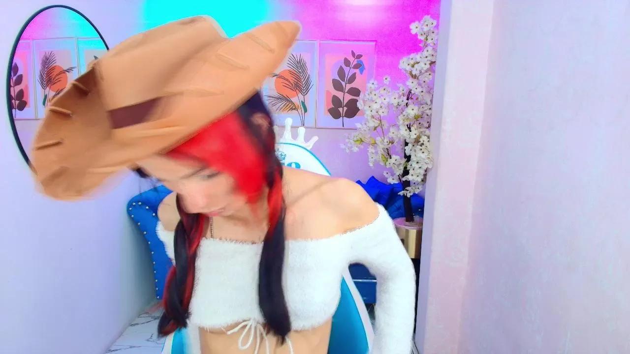 Dafne_huges on Cam4