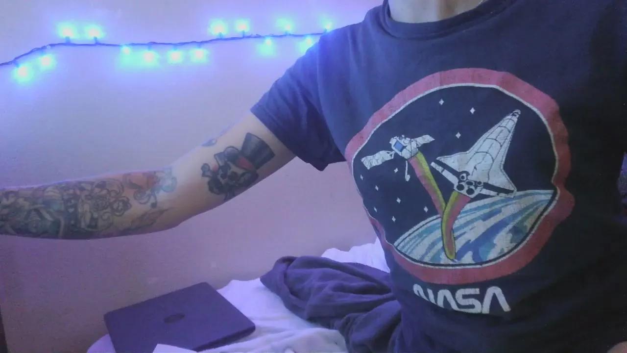 Offline dankskank333 on Cam4