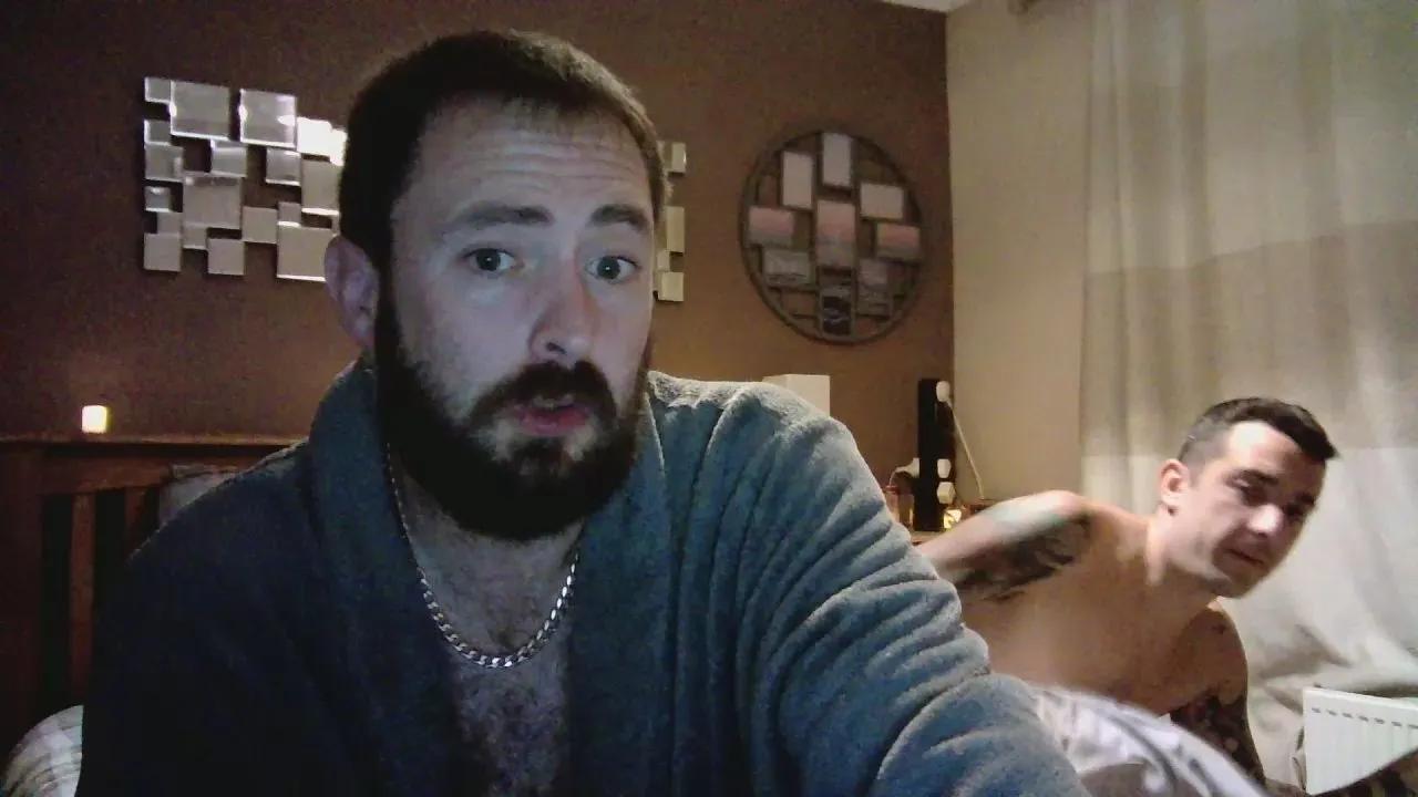 Offline dd_of84 on Cam4