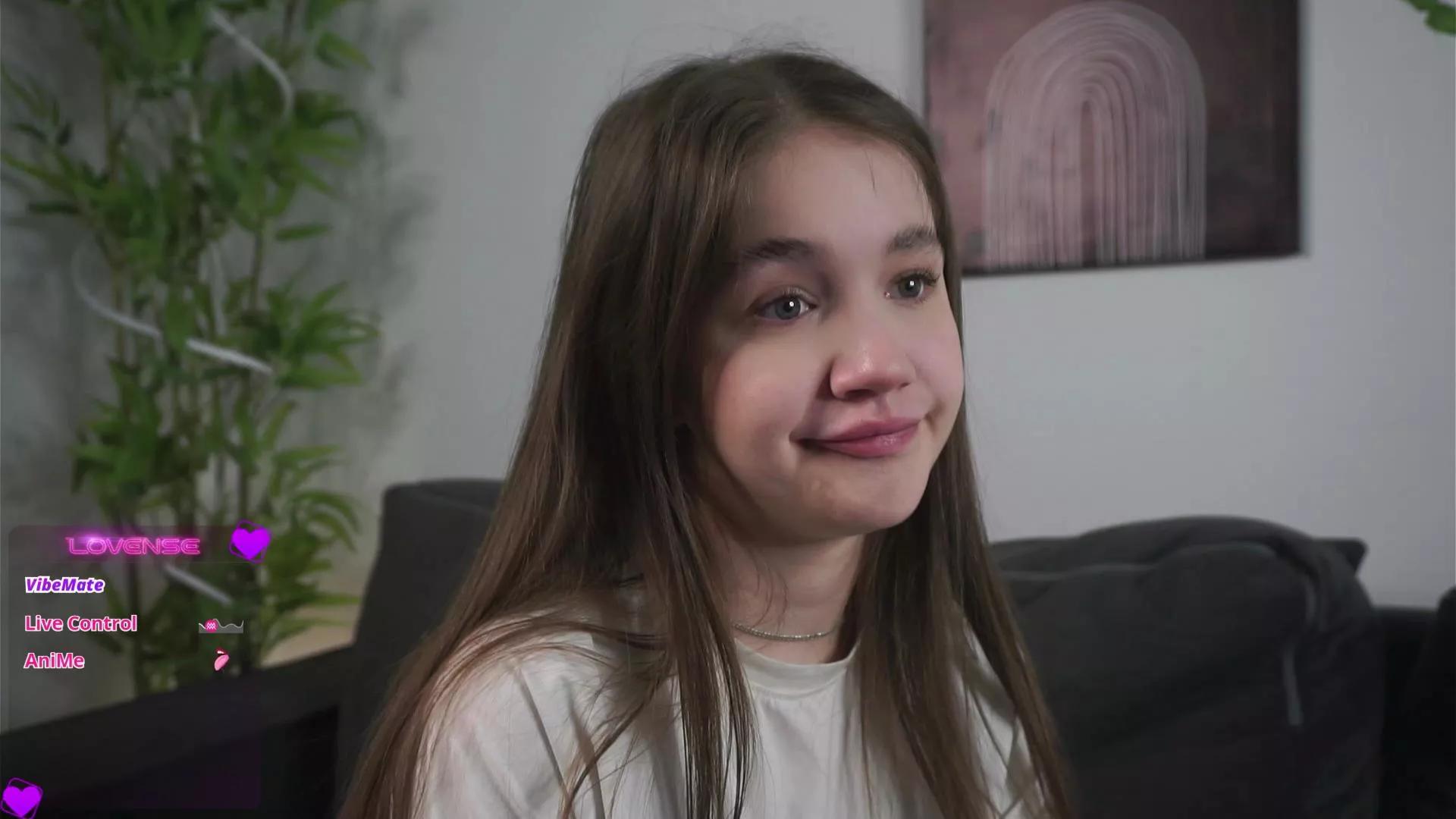 Offline EdinaFairleigh on Cam4