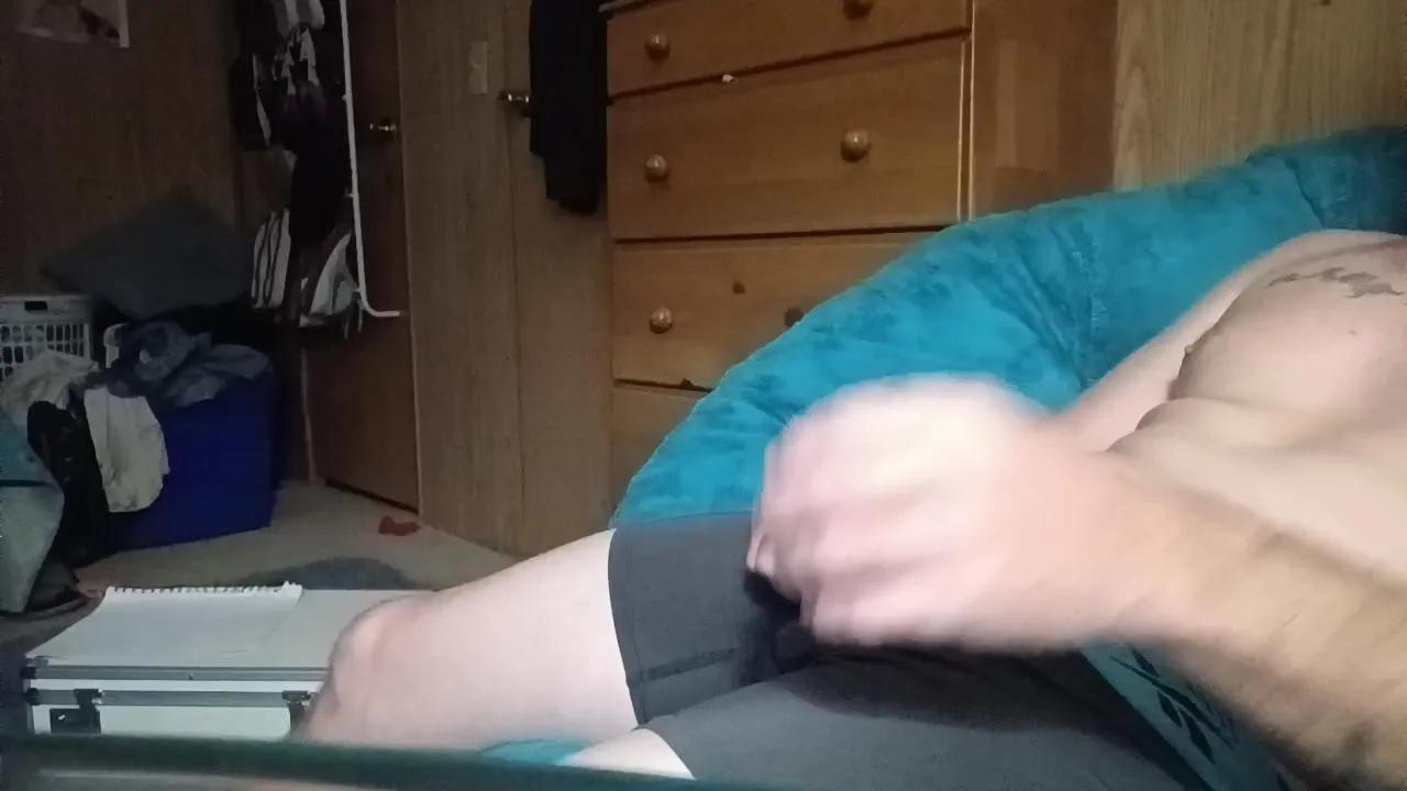 Offline Edwardlong on Cam4