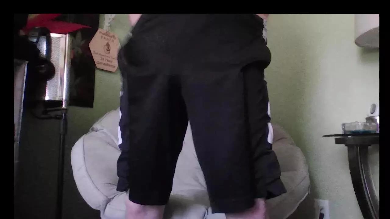 Offline Edwardlong on Cam4