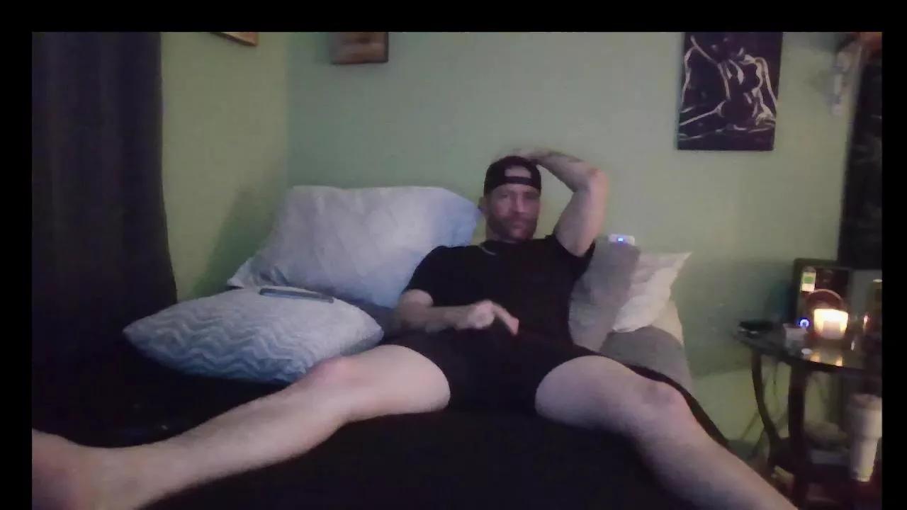 Offline Edwardlong on Cam4