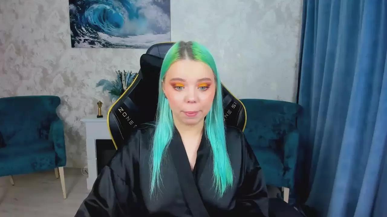 EnergyBunny_1 on Cam4 