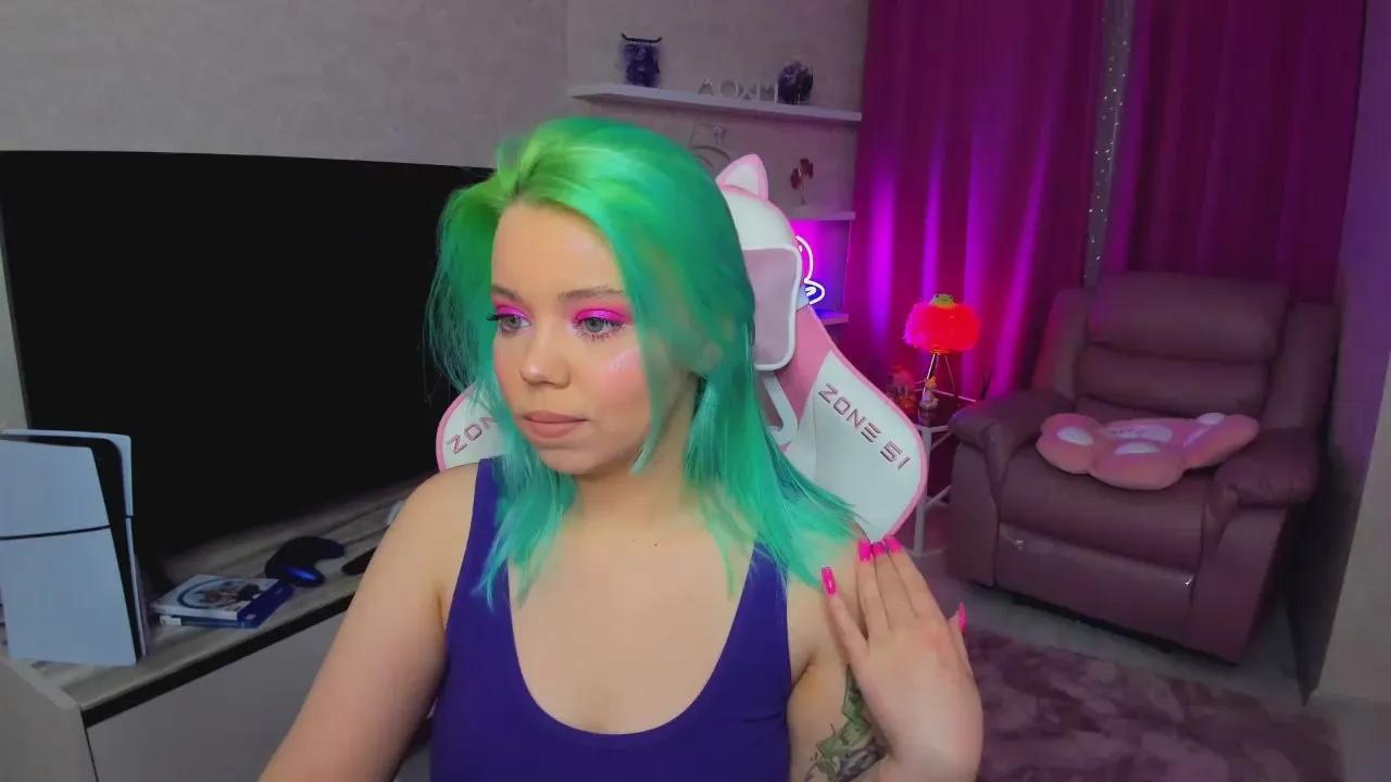 EnergyBunny_1 on Cam4 