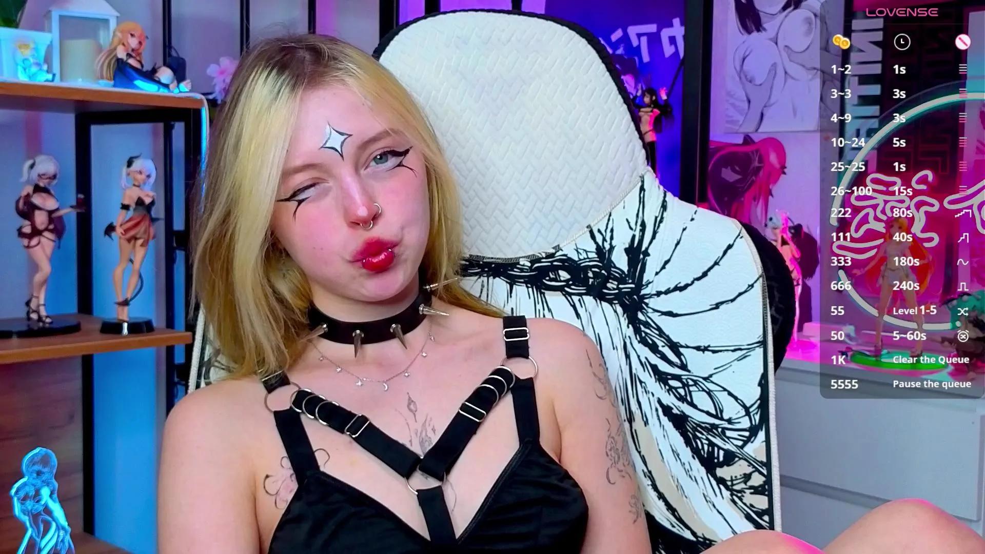 EngelEllender on Cam4 