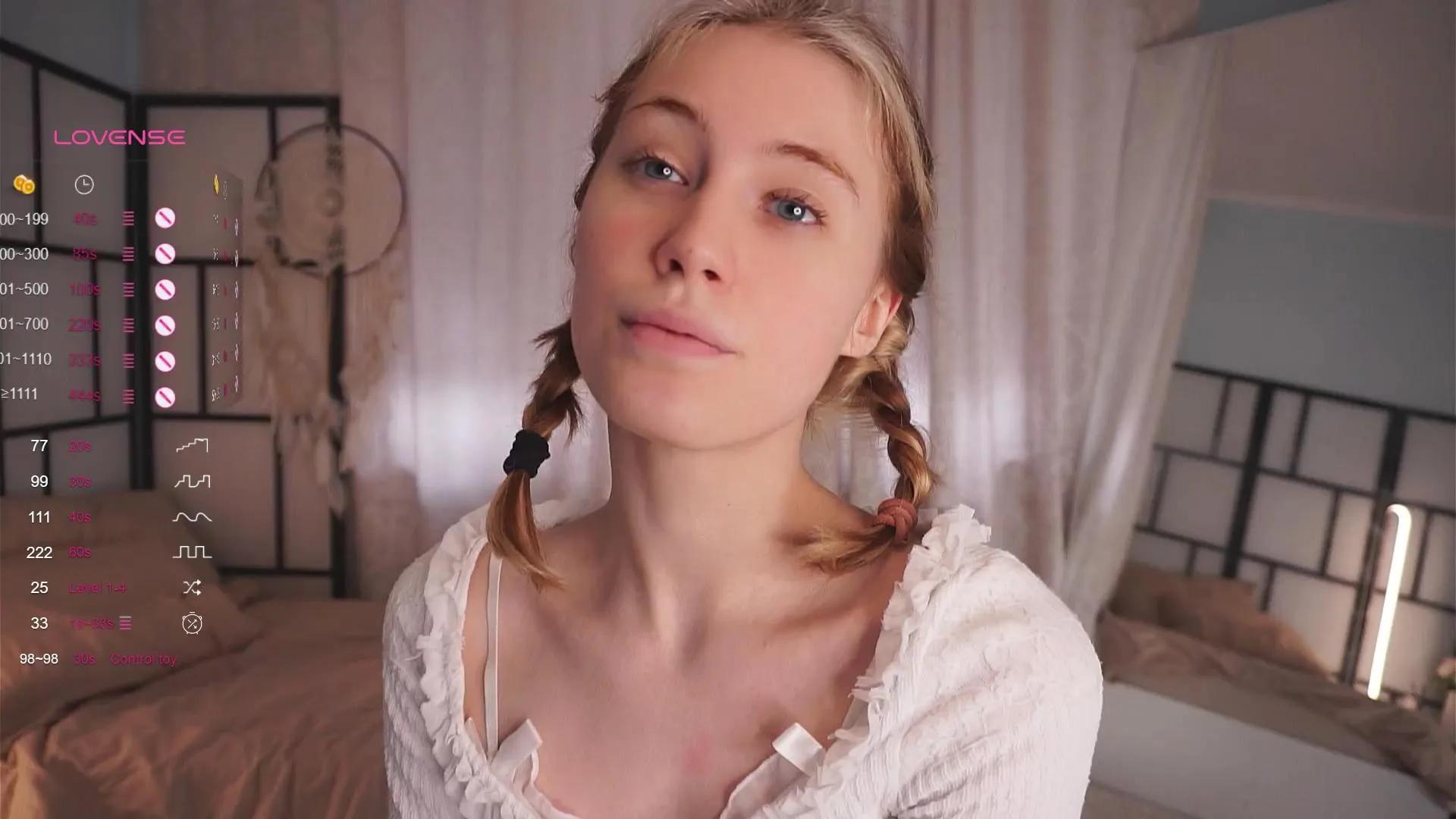 EngelHazle on Cam4 