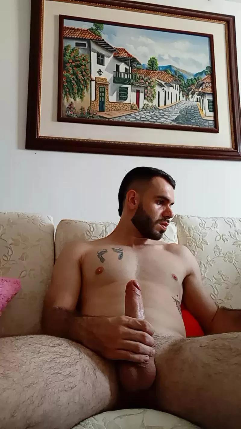 fifi1999 on Cam4 