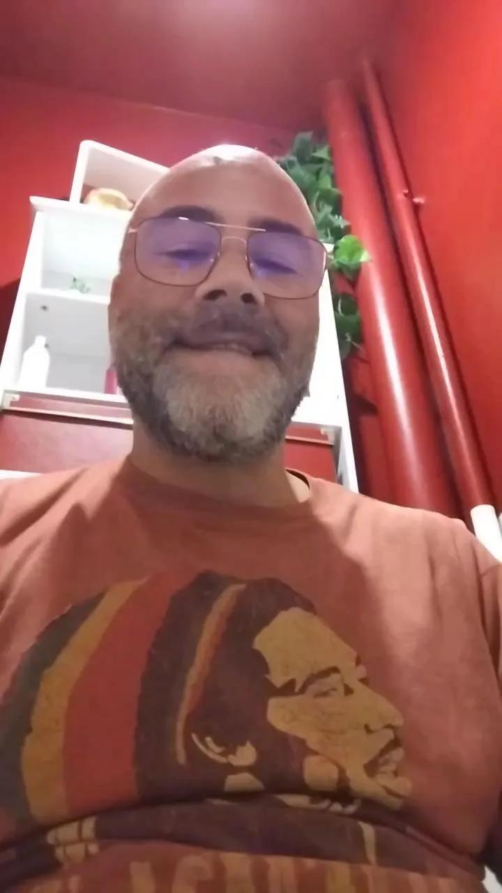 Footjobest60 on Cam4 