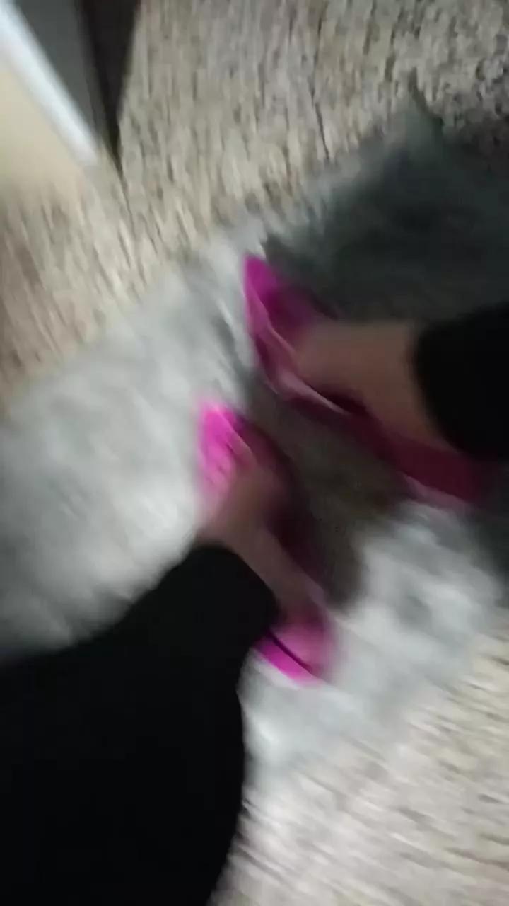 Offline Francescaleo on Cam4