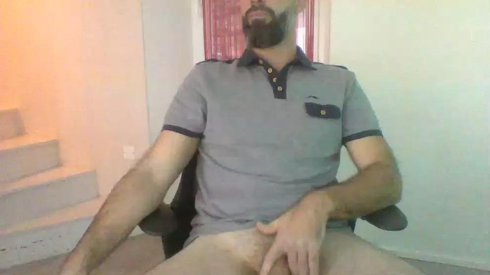 Offline frenchtruker007 on Cam4