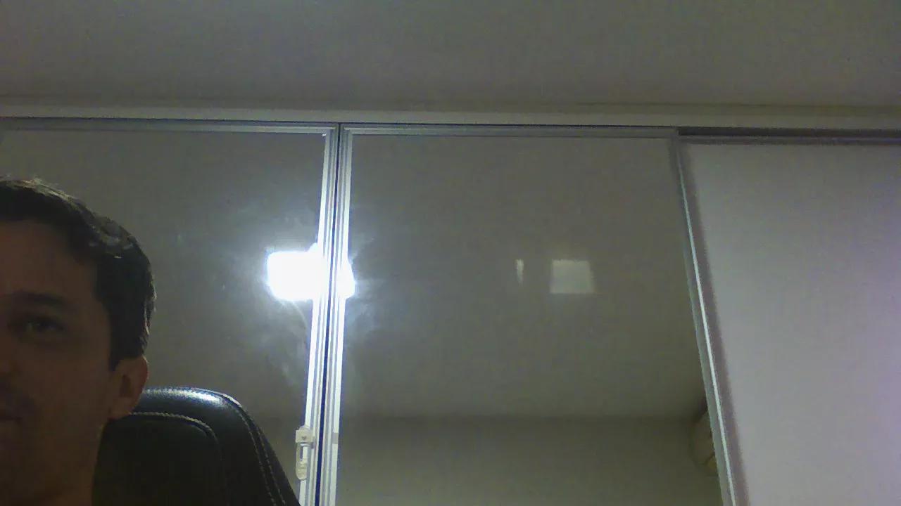 Offline gato28cm_ on Cam4