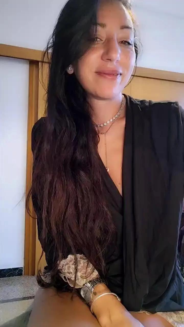Freechat GattaRossah on Cam4