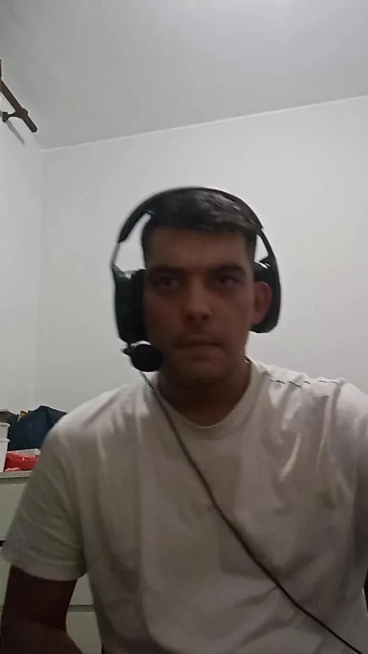 Offline ghostfu on Cam4