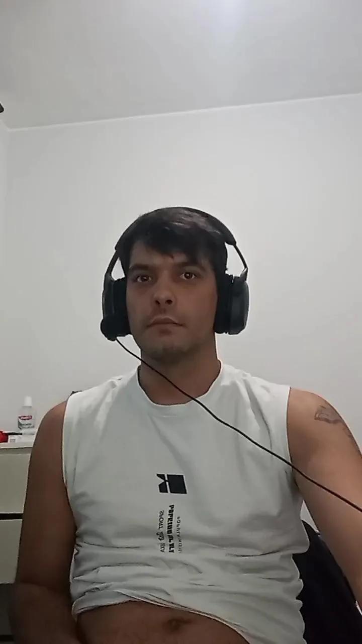 Offline ghostfu on Cam4
